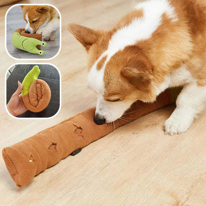 Vue des orifices de la peluche pour chien pour dissimuler les croquettes